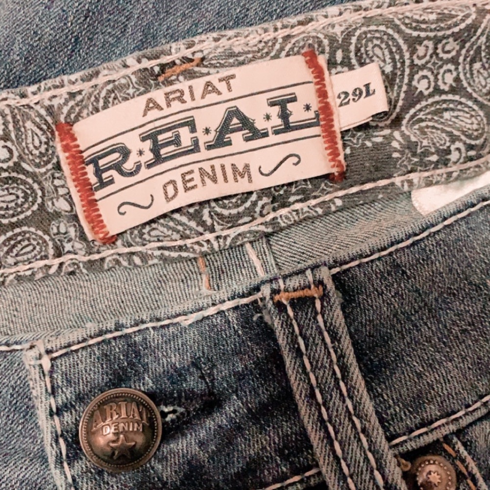 ARIAT BOOTCUT JEANS 29L